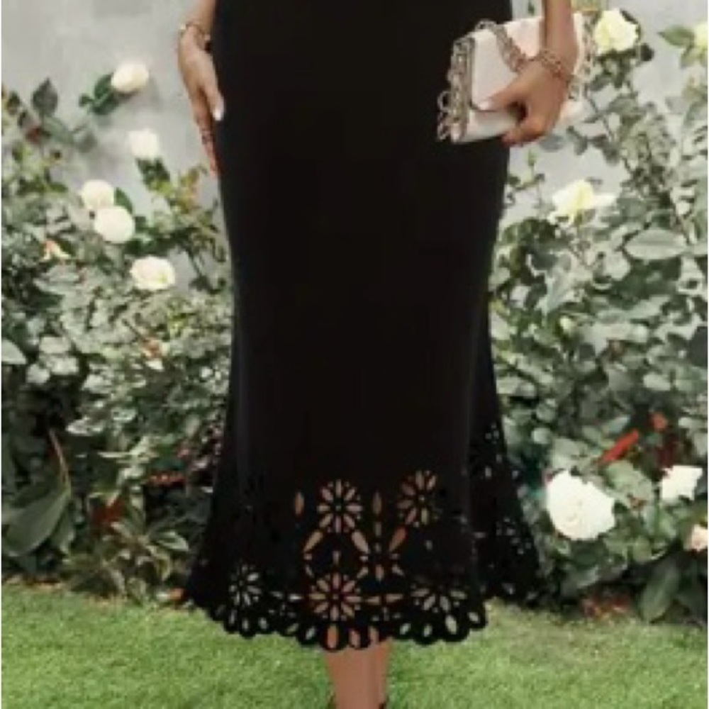 Elegant Black Lace Hem Dress